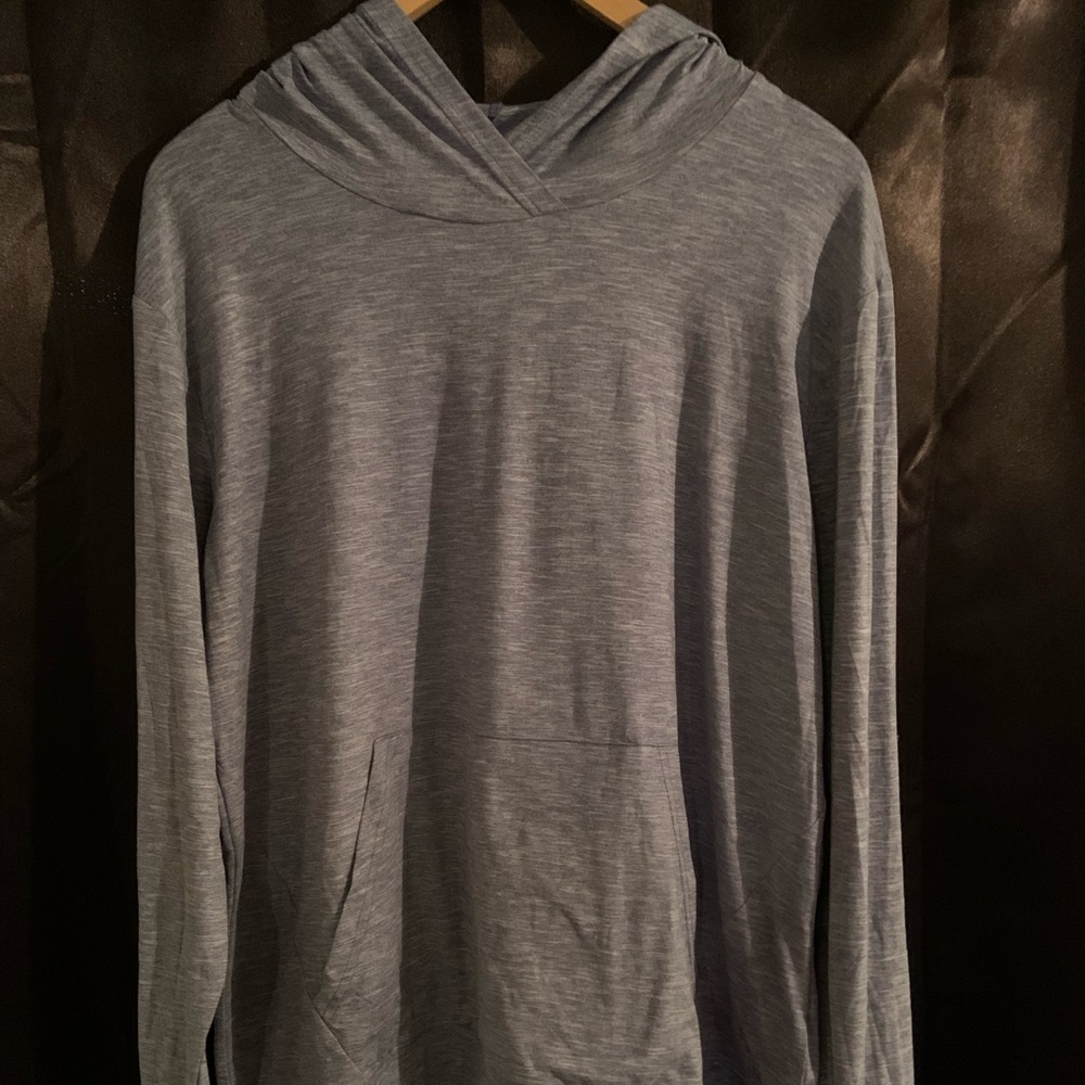 NWT! Women’s XL RBX active hooded long sleeve shirt!